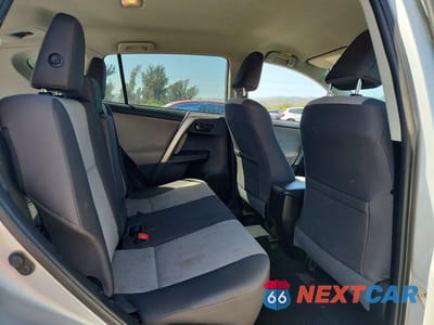 Zdjęcie 11 z 14 samochodu: 2014 TOYOTA RAV4 LE VIN:2T3BFREV7EW190687 - miniatura