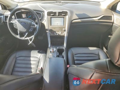 Zdjęcie 8 z 12 samochodu: 2019 FORD FUSION SEL VIN:3FA6P0MU0KR137371 - miniatura