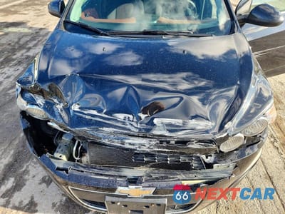 Zdjęcie 11 z 12 samochodu: 2015 CHEVROLET SONIC LT VIN:1G1JD6SB1F4139283 - miniatura