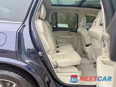 Zdjęcie 6 z 13 samochodu: 2016 VOLVO XC90 T6 VIN:YV4A22PK9G1052410 - miniatura
