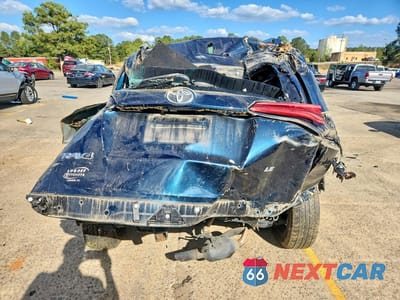 Zdjęcie 6 z 12 samochodu: 2018 TOYOTA RAV4 LE VIN:JTMZFREV0JJ724457 - miniatura