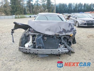 Piąte zdjęcie samochodu w środku: 2016 CHRYSLER 300 LIMITED VIN:2C3CCAAG9GH189330 - miniatura