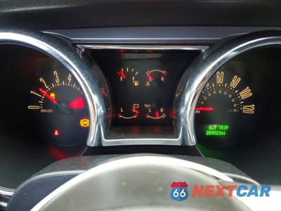 Zdjęcie 9 z 12 samochodu: 2006 FORD MUSTANG VIN:1ZVHT84NX65144341 - miniatura