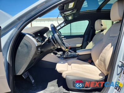 Zdjęcie 7 z 14 samochodu: 2024 BMW X4 XDRIVE30I VIN:5UX33DT05R9U36292 - miniatura