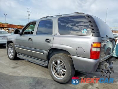Drugie zdjęcie samochodu z przodu: 2002 CHEVROLET TAHOE C1500 VIN:1GNEC13T62R120738 - miniatura