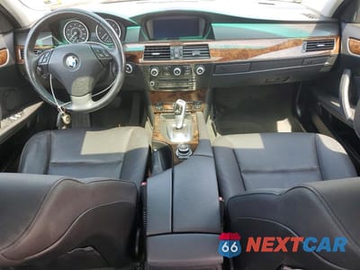 Zdjęcie 8 z 12 samochodu: 2009 BMW 528 XI VIN:WBANV13509C154463 - miniatura