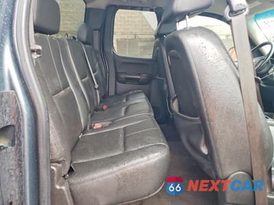 Zdjęcie 10 z 12 samochodu: 2008 CHEVROLET SILVERADO K1500 VIN:1GCEK19J98Z271471 - miniatura