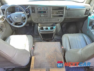Zdjęcie 8 z 13 samochodu: 2009 CHEVROLET EXPRESS G2500 VIN:1GCGG25K391102223 - miniatura