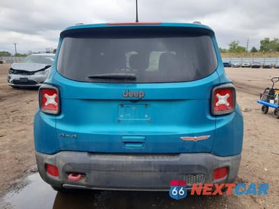Zdjęcie 6 z 12 samochodu: 2021 JEEP RENEGADE TRAILHAWK VIN:ZACNJDC19MPM34932 - miniatura