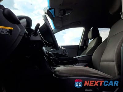 Zdjęcie 7 z 13 samochodu: 2013 HYUNDAI SANTA FE SPORT 2.4L VIN:5XYZUDLB6DG112351 - miniatura