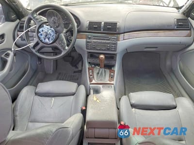 Zdjęcie 8 z 13 samochodu: 2004 BMW 325 I VIN:WBAET37454NJ46889 - miniatura