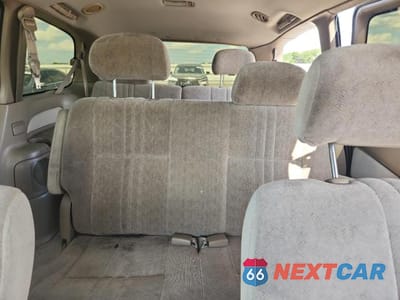 Zdjęcie 10 z 12 samochodu: 1999 TOYOTA SIENNA CE VIN:4T3ZF19C2XU107288 - miniatura