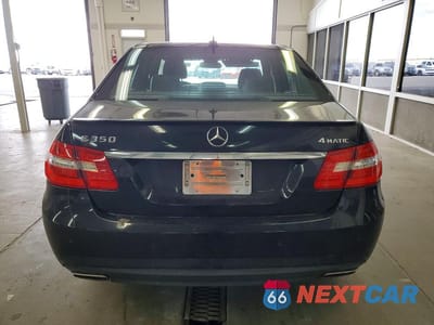 Zdjęcie 6 z 12 samochodu: 2012 MERCEDES-BENZ E 350 4MATIC VIN:WDDHF8JB5CA633842 - miniatura