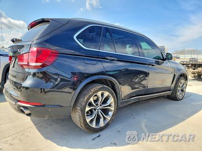 Trzecie zdjęcie samochodu z tyłu: 2015 BMW X5 XDRIVE35I VIN:5UXKR2C56F0H35643 - miniatura