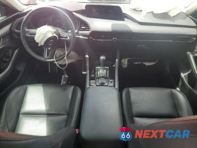 Zdjęcie 8 z 12 samochodu: 2023 MAZDA 3 PREMIUM PLUS VIN:3MZBPBEYXPM354093 - miniatura