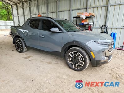 Czwarte zdjęcie samochodu z boku: 2025 HYUNDAI SANTA CRUZ LIMITED VIN:5NTJEDDF1SH152646 - miniatura
