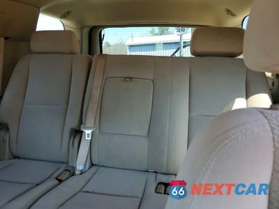 Zdjęcie 10 z 12 samochodu: 2007 CHEVROLET TAHOE K1500 VIN:1GNFK130X7J295514 - miniatura