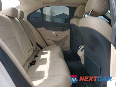 Zdjęcie 10 z 13 samochodu: 2021 MERCEDES-BENZ C300 4MATIC 4DR VIN:W1KWF8EB7MR647715 - miniatura