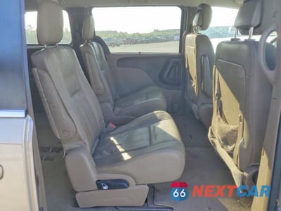 Zdjęcie 11 z 13 samochodu: 2016 CHRYSLER TOWN & COUNTRY TOURING VIN:2C4RC1BG2GR287243 - miniatura