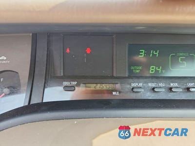 Zdjęcie 9 z 12 samochodu: 2004 TOYOTA AVALON XLS VIN:4T1BF28B84U349474 - miniatura