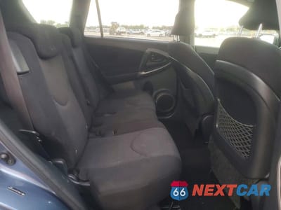 Zdjęcie 11 z 12 samochodu: 2007 TOYOTA RAV4 SPORT VIN:JTMBK32V476016898 - miniatura
