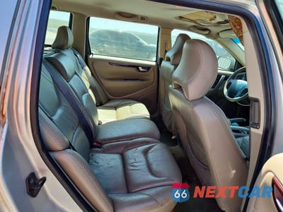 Zdjęcie 10 z 12 samochodu: 2003 VOLVO XC70 VIN:YV1SZ59H331097739 - miniatura