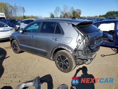 Drugie zdjęcie samochodu z przodu: 2026 KIA NIRO LX VIN:KNDCP3LE1T5325328 - miniatura