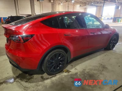 Trzecie zdjęcie samochodu z tyłu: 2022 TESLA MODEL Y VIN:7SAYGDEE8NF481850 - miniatura