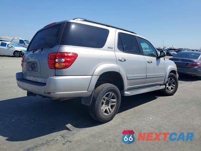 Trzecie zdjęcie samochodu z tyłu: 2003 TOYOTA SEQUOIA SR5 VIN:5TDZT34A03S143017 - miniatura