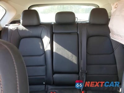 Zdjęcie 10 z 13 samochodu: 2023 MAZDA CX-5 PREMIUM PLUS VIN:JM3KFBEM3P0205084 - miniatura