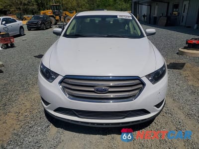 Piąte zdjęcie samochodu w środku: 2018 FORD TAURUS SEL VIN:1FAHP2E86JG132364 - miniatura