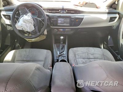 Zdjęcie 8 z 13 samochodu: 2016 TOYOTA COROLLA LE VIN:5YFBURHE8GP367326 - miniatura