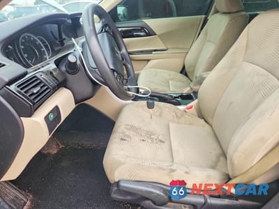 Zdjęcie 7 z 12 samochodu: 2016 HONDA ACCORD LX VIN:1HGCR2F3XGA083443 - miniatura