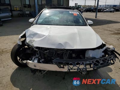 Piąte zdjęcie samochodu w środku: 2020 MERCEDES-BENZ CLA 250 VIN:W1K5J4GB3LN090257 - miniatura