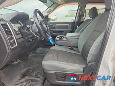 Zdjęcie 7 z 11 samochodu: 2016 RAM 1500 SLT VIN:1C6RR6GT9GS326806 - miniatura