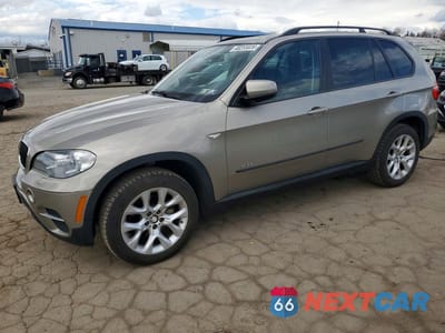 2012 BMW X5 XDRIVE35I 5UXZV4C50CL890105 - główne zdjęcie licytacji z USA - miniatura