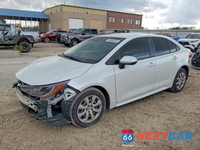 2022 TOYOTA COROLLA LE JTDEPMAE1N3016247 - główne zdjęcie licytacji z USA - miniatura