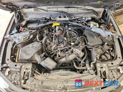 Zdjęcie 11 z 12 samochodu: 2017 BMW 330 XI VIN:WBA8D9C3XHA011124 - miniatura