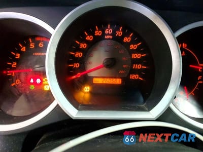 Zdjęcie 9 z 11 samochodu: 2010 TOYOTA TACOMA V6 VIN:5TEUU4EN5AZ725516 - miniatura