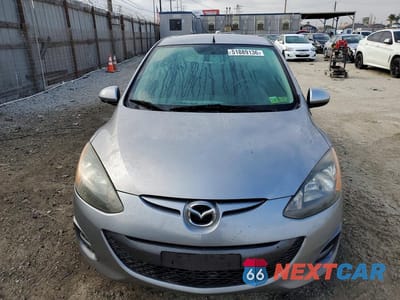 Piąte zdjęcie samochodu w środku: 2014 MAZDA MAZDA2 SPORT VIN:JM1DE1KY0E0181975 - miniatura