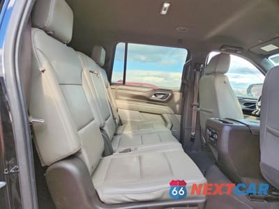 Zdjęcie 11 z 13 samochodu: 2021 CHEVROLET SUBURBAN K1500 LT VIN:1GNSKCKD5MR268605 - miniatura