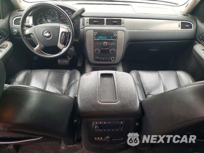 Zdjęcie 8 z 12 samochodu: 2008 CHEVROLET TAHOE K1500 VIN:1GNFK13078R133603 - miniatura