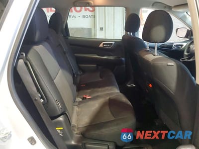 Zdjęcie 11 z 13 samochodu: 2019 NISSAN PATHFINDER SV VIN:5N1DR2MM6KC576995 - miniatura