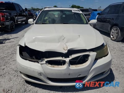Piąte zdjęcie samochodu w środku: 2011 BMW 328 I VIN:WBAPH7C52BE674385 - miniatura