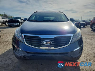 Piąte zdjęcie samochodu w środku: 2011 KIA SPORTAGE LX VIN:KNDPB3A29B7089605 - miniatura