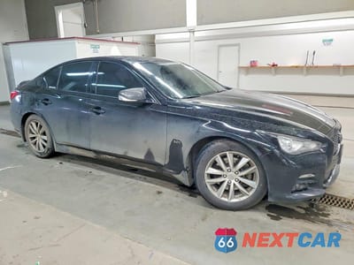 Czwarte zdjęcie samochodu z boku: 2016 INFINITI Q50 3.0T PREMIUM VIN:JN1EV7AR2GM343685 - miniatura