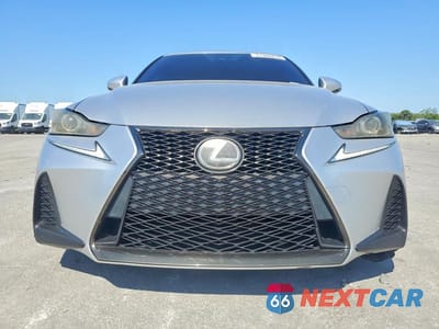 Piąte zdjęcie samochodu w środku: 2019 LEXUS IS VIN:JTHC81D25K5035211 - miniatura
