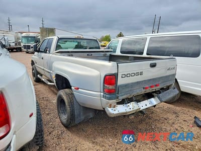 Trzecie zdjęcie samochodu z tyłu: 2001 DODGE RAM 3500 VIN:1B7MF33681J203859 - miniatura