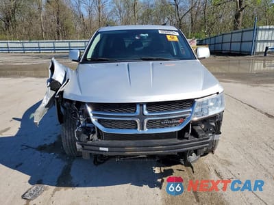 Piąte zdjęcie samochodu w środku: 2014 DODGE JOURNEY SXT VIN:3C4PDCBGXET104388 - miniatura