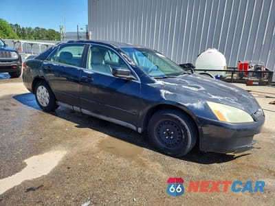 Czwarte zdjęcie samochodu z boku: 2004 HONDA ACCORD LX VIN:1HGCM56374A156313 - miniatura